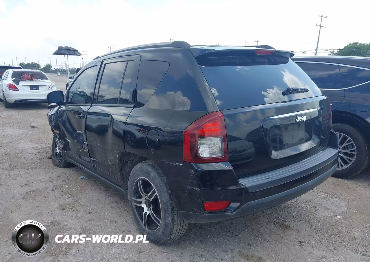 2015 Jeep Compass Sport VIN:1C4NJCBA4FD436992 - 3