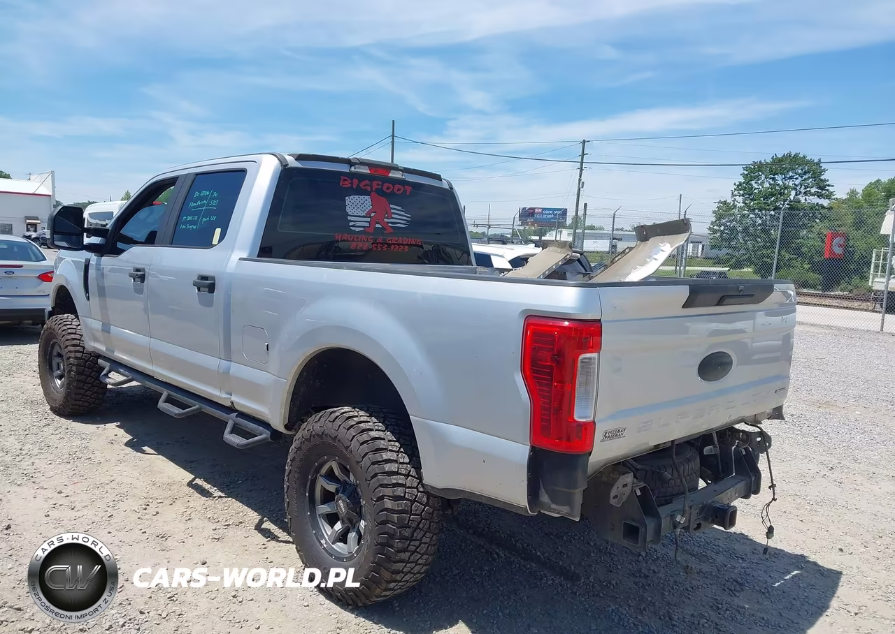 2017 Ford F-250 Xl VIN:1FT7W2B65HEE91139 - 3