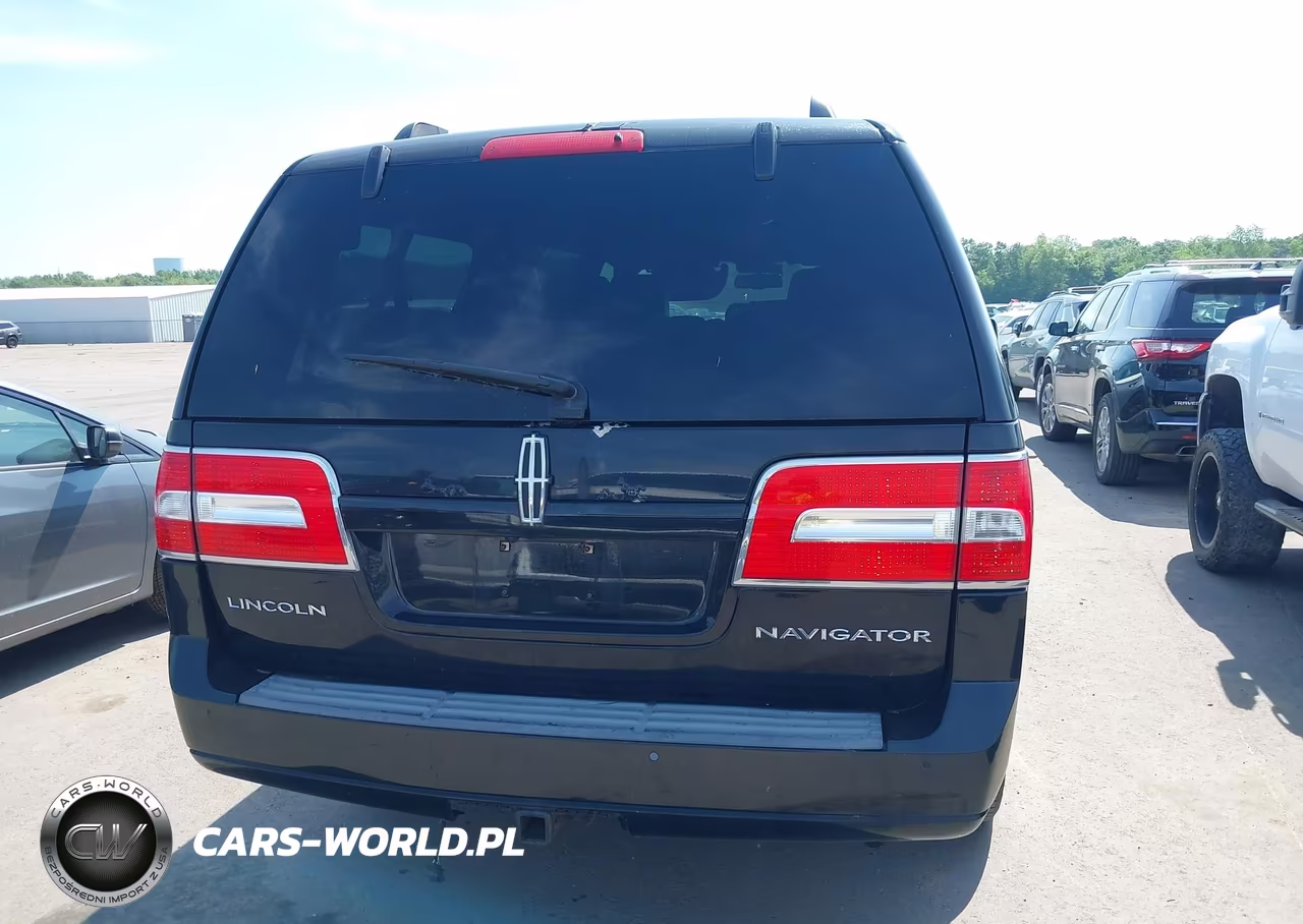 2011 Lincoln Navigator L VIN:5LMJJ3J56BEJ09624 - 16