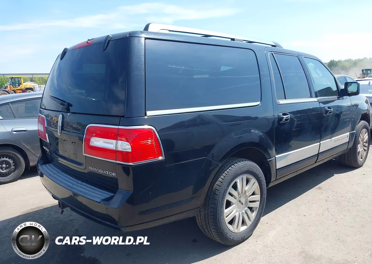 2011 Lincoln Navigator L VIN:5LMJJ3J56BEJ09624 - 4