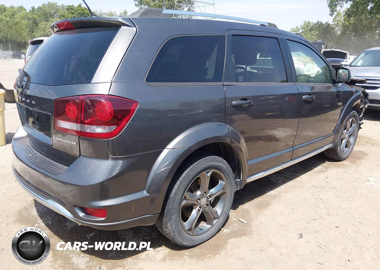 2015 Dodge Journey Crossroad VIN:3C4PDDGG2FT725494 - 4