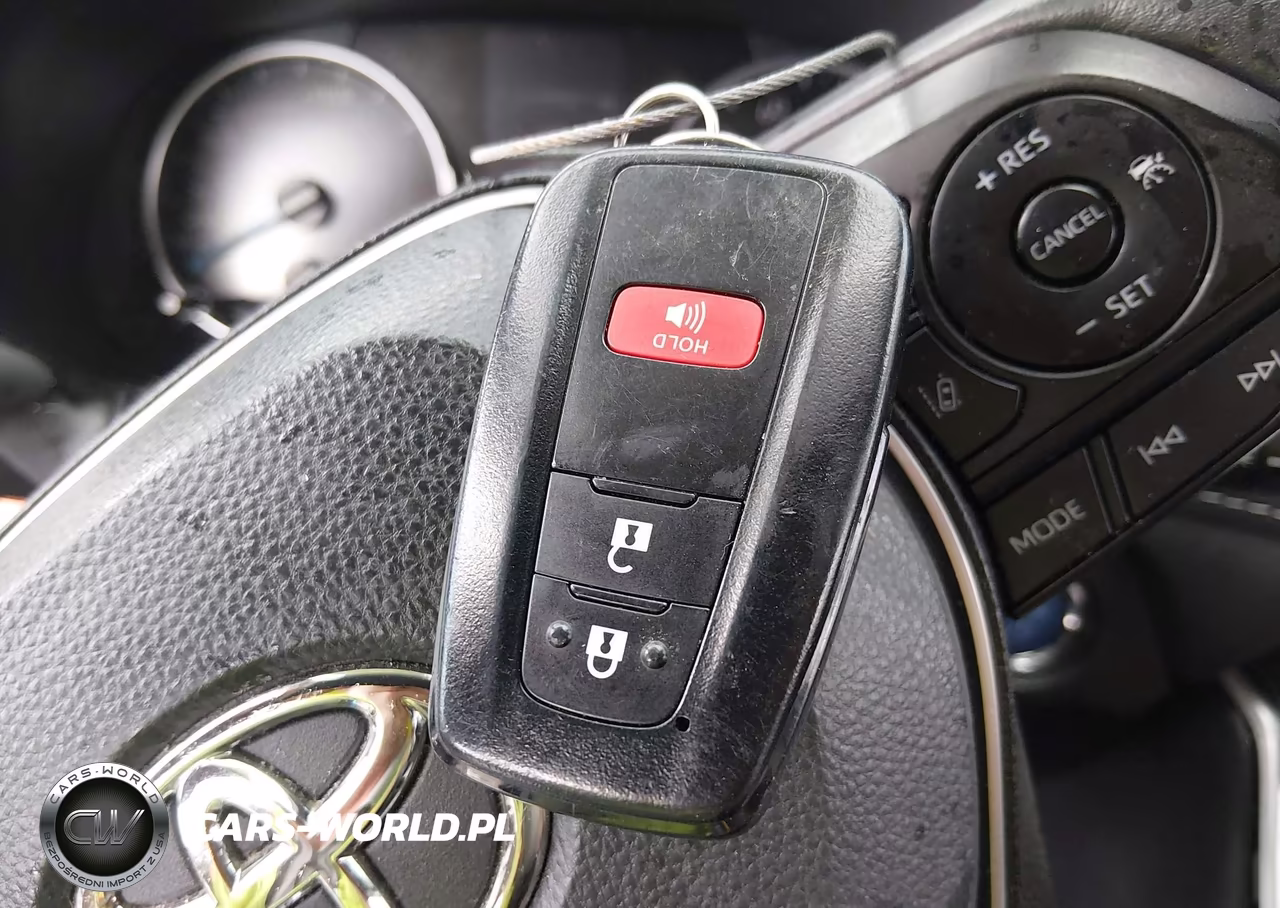 2022 Toyota Rav4 Hybrid Xle VIN:4T3RWRFVXNU068225 - 11