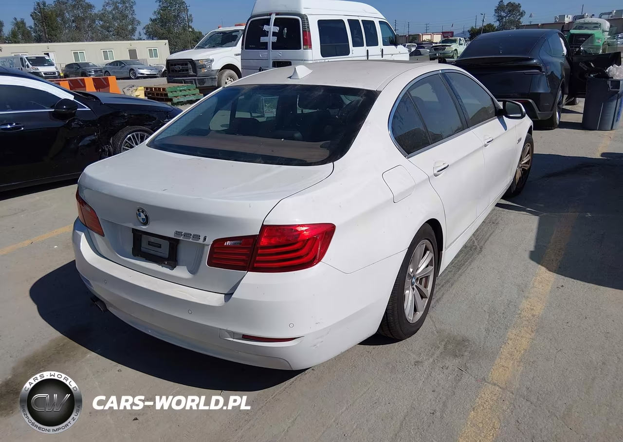 2016 BMW 528I VIN:WBA5A5C53GG349417 - 4