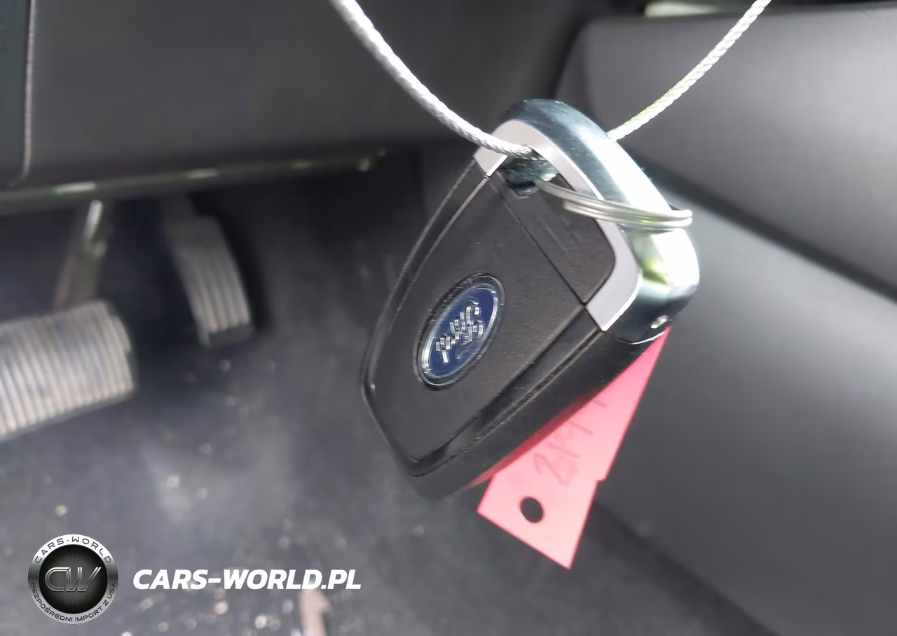 2025 Ford Escape St-Line VIN:1FMCU0MZ5SUA21816 - 11