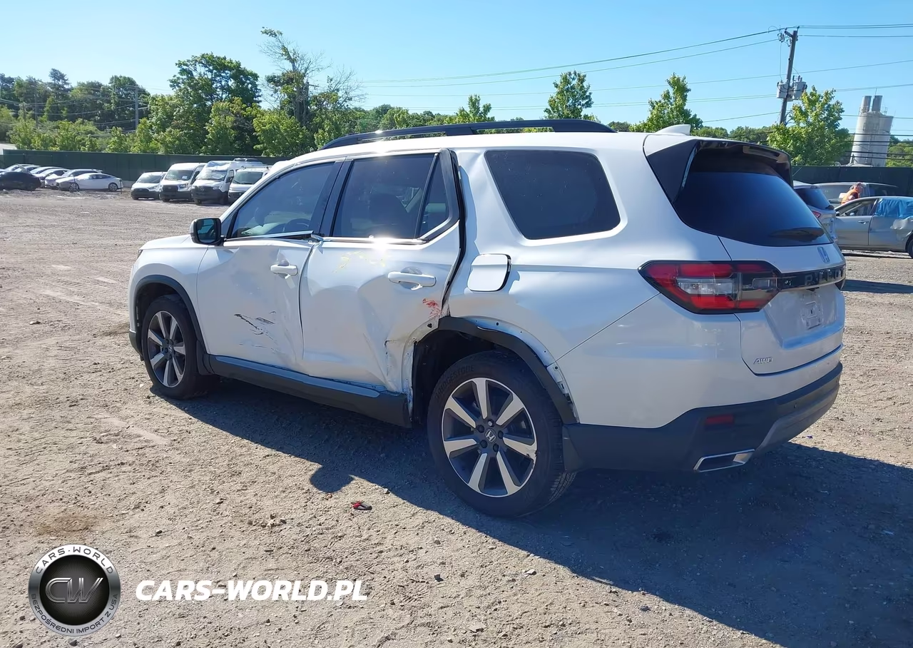 2023 Honda Pilot Awd Touring VIN:5FNYG1H75PB001906 - 3