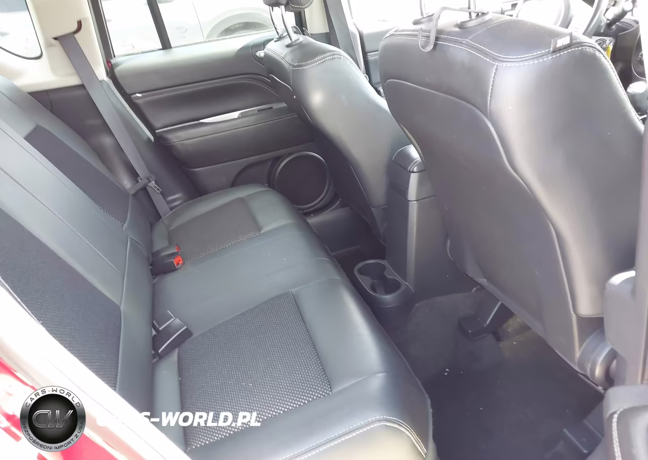 2017 Jeep Compass Latitude Fwd VIN:1C4NJCEA0HD206851 - 8