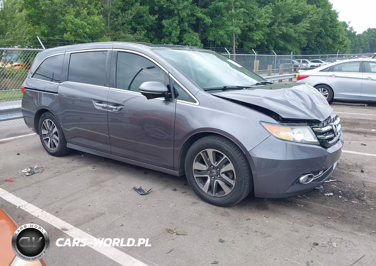 2015 Honda Odyssey Touring-Touring Elite