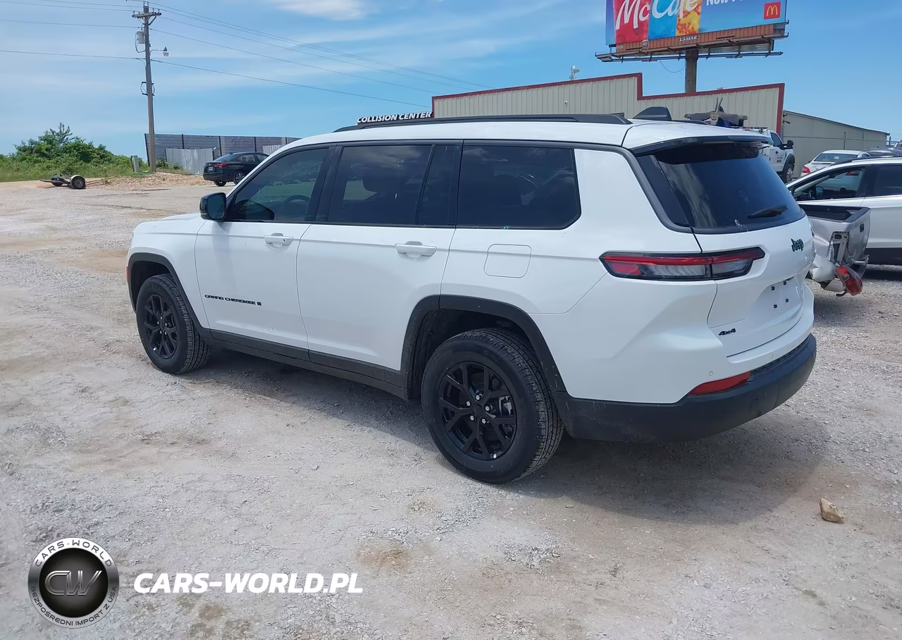 2026 Jeep Grand Cherokee L Altitude 4X4 VIN:1C4RJKAR8T8565650 - 3