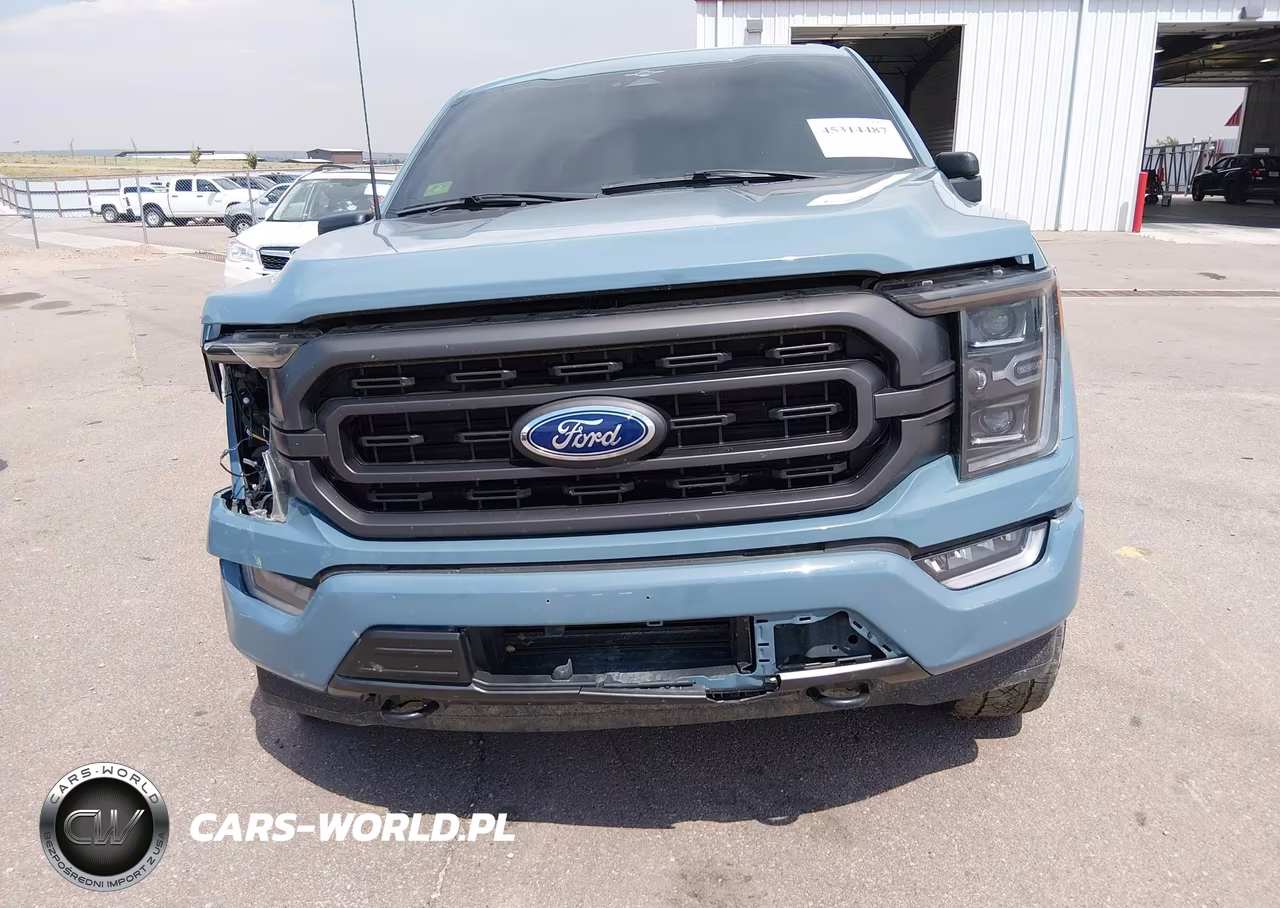 2023 Ford F-150 Xlt VIN:1FTFW1E89PKE14759 - 13