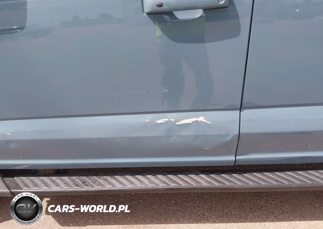 2023 Ford F-150 Xlt VIN:1FTFW1E89PKE14759 - 18