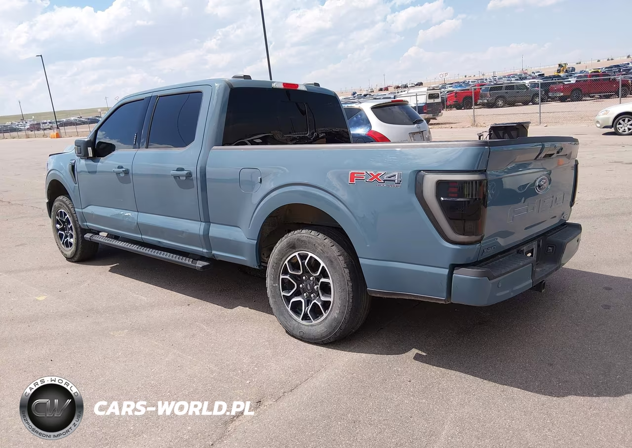 2023 Ford F-150 Xlt VIN:1FTFW1E89PKE14759 - 3