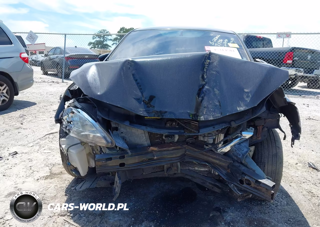 2015 Nissan Sentra S VIN:3N1AB7AP1FY252070 - 12
