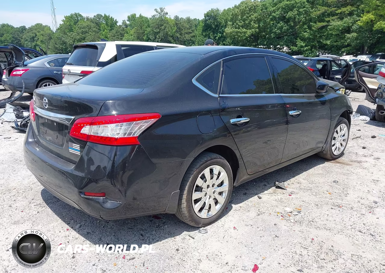 2015 Nissan Sentra S VIN:3N1AB7AP1FY252070 - 4