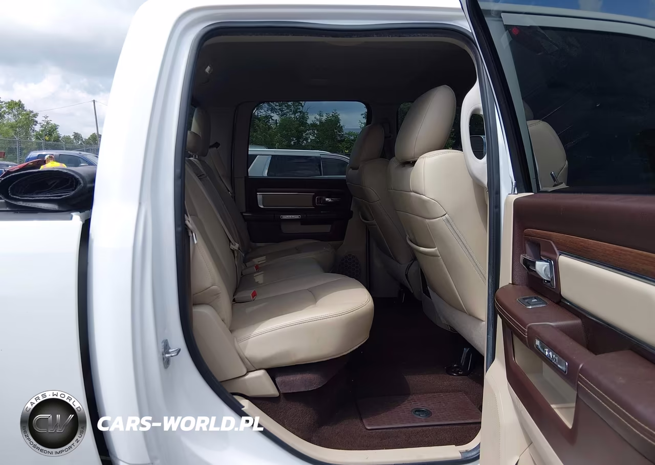 2013 Ram 2500 Laramie VIN:3C6UR5FLXDG560719 - 8