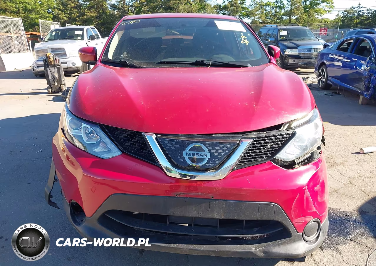 2018 Nissan Rogue Sport S VIN:JN1BJ1CR9JW257813 - 11
