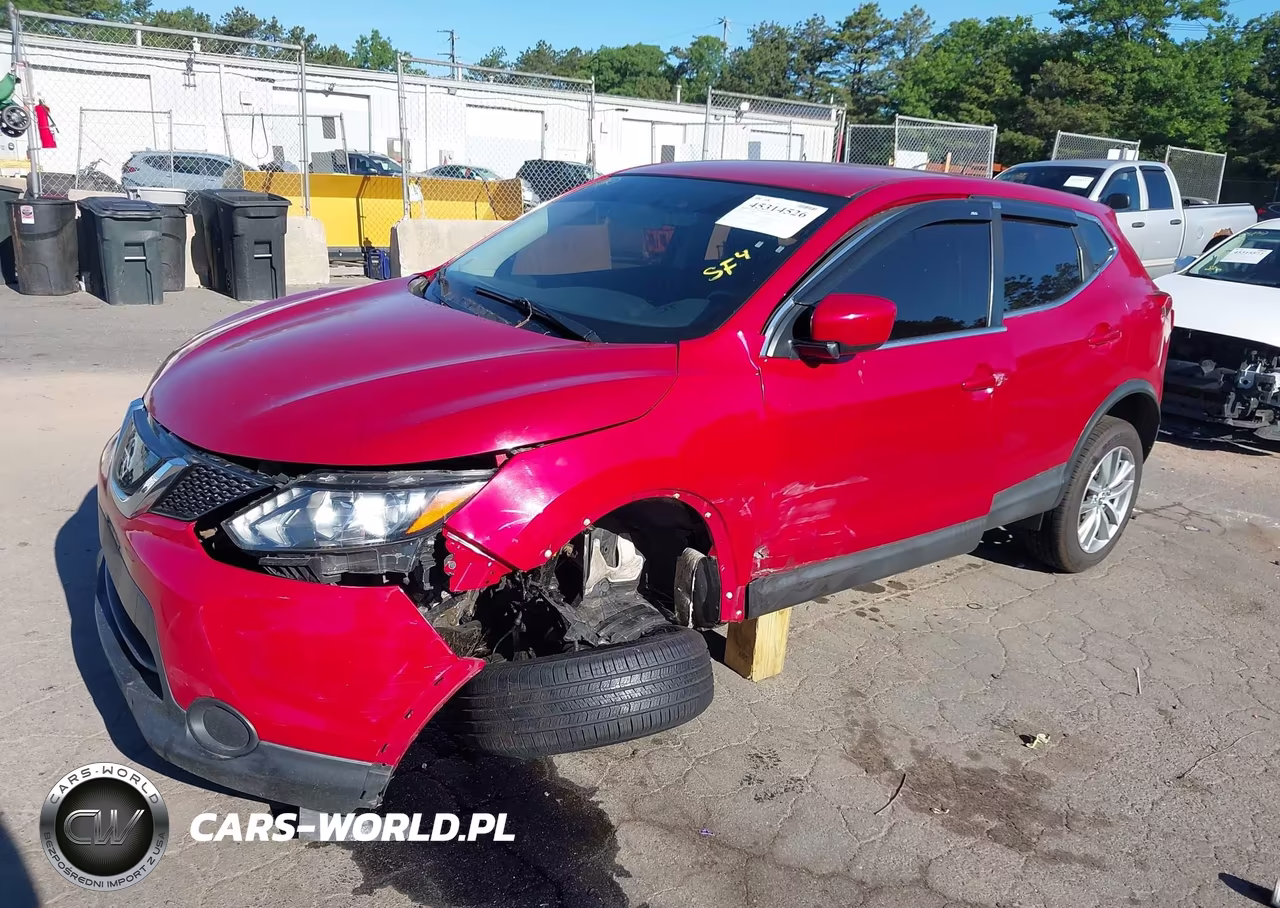2018 Nissan Rogue Sport S VIN:JN1BJ1CR9JW257813 - 2