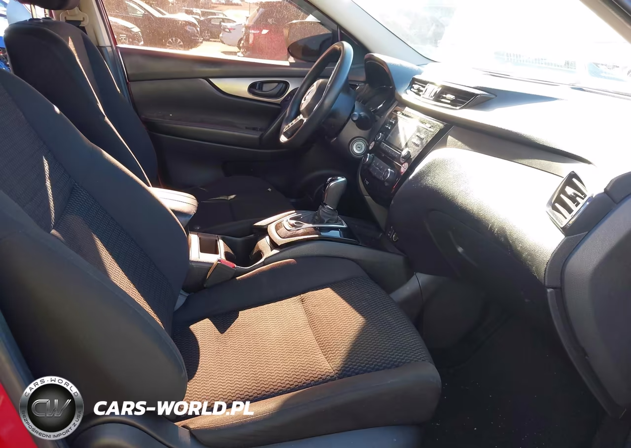 2018 Nissan Rogue Sport S VIN:JN1BJ1CR9JW257813 - 5