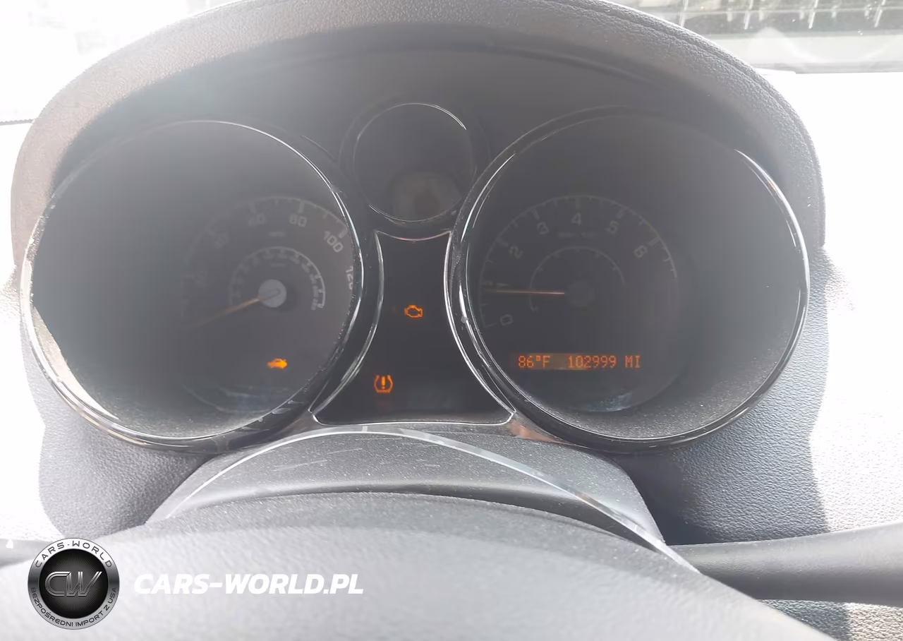 2008 Saturn Sky VIN:1G8MC35B28Y111192 - 7