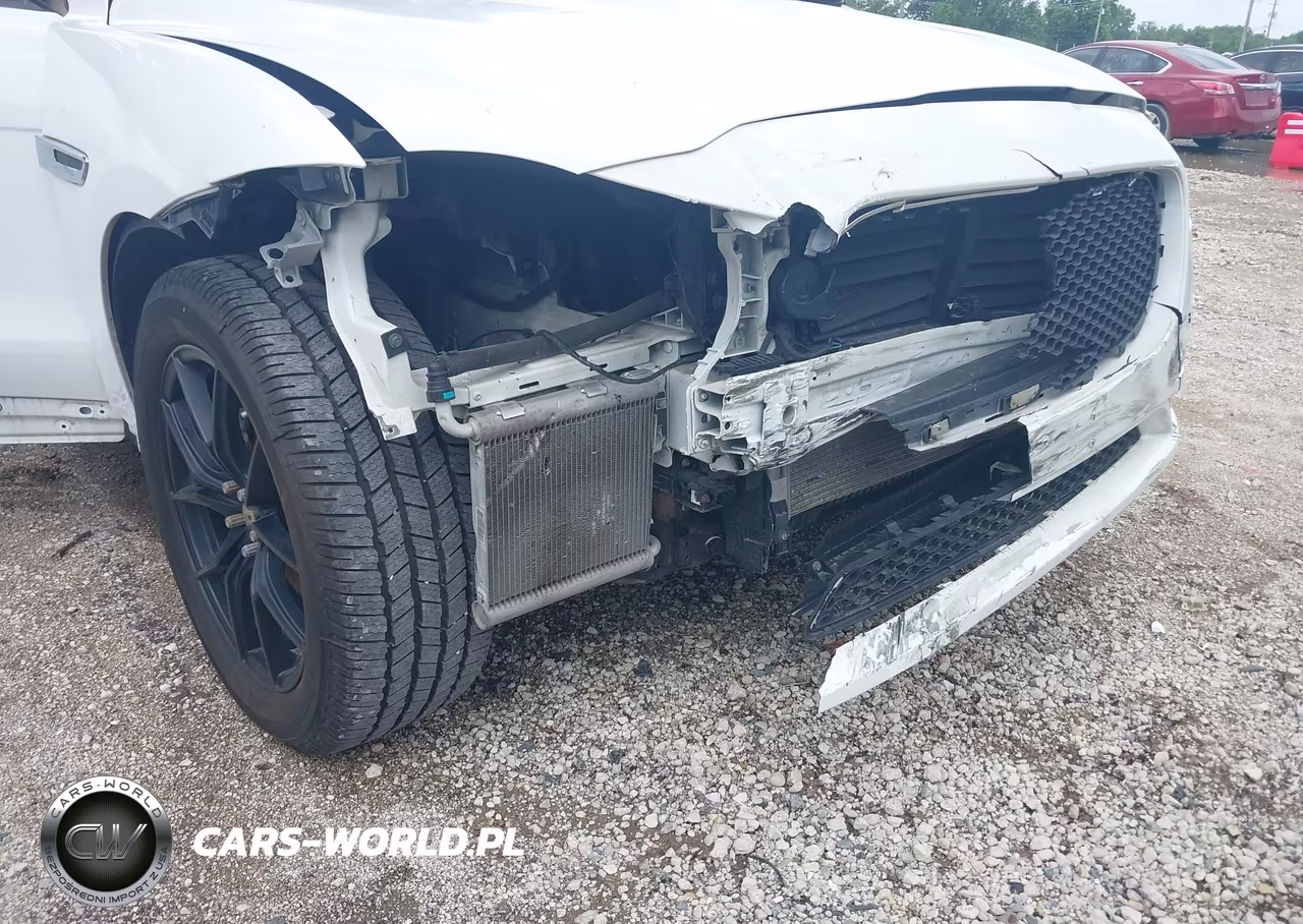 2018 Jaguar F-Pace 25T Premium VIN:SADCJ2FXXJA270184 - 6