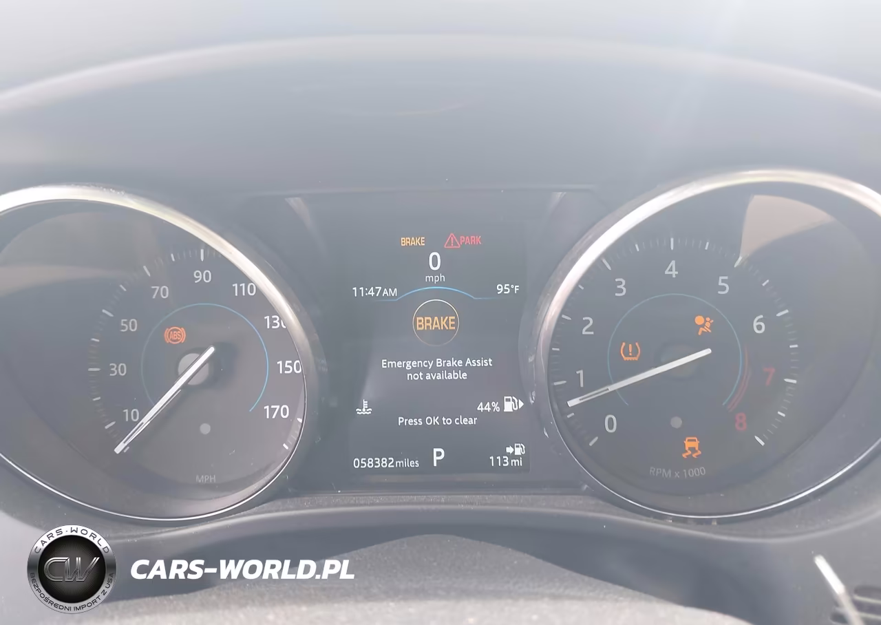 2018 Jaguar F-Pace 25T Premium VIN:SADCJ2FXXJA270184 - 7