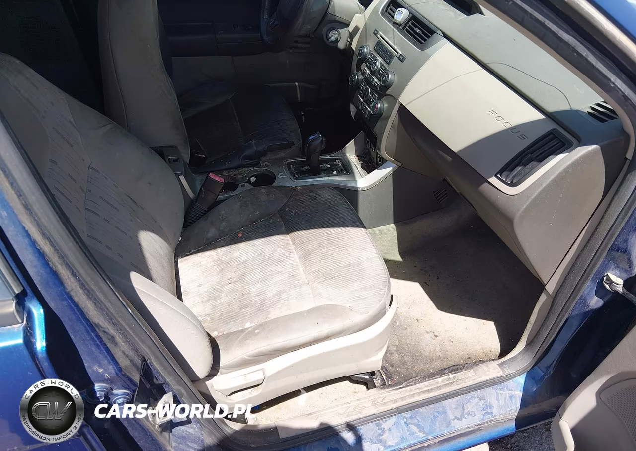 2009 Ford Focus Se VIN:1FAHP35N89W147218 - 5
