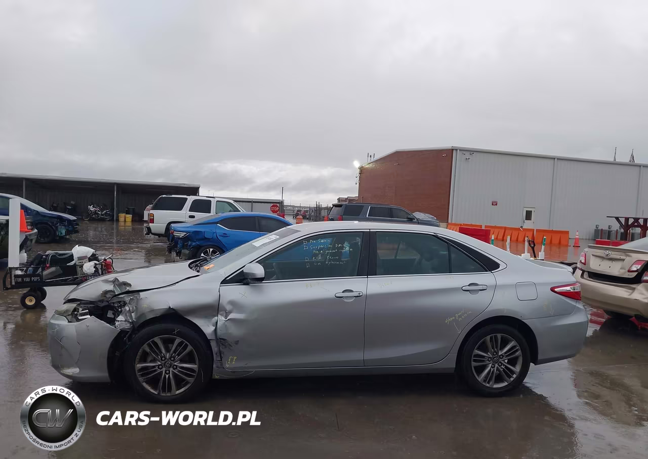 2017 Toyota Camry Se VIN:4T1BF1FK5HU340704 - 14
