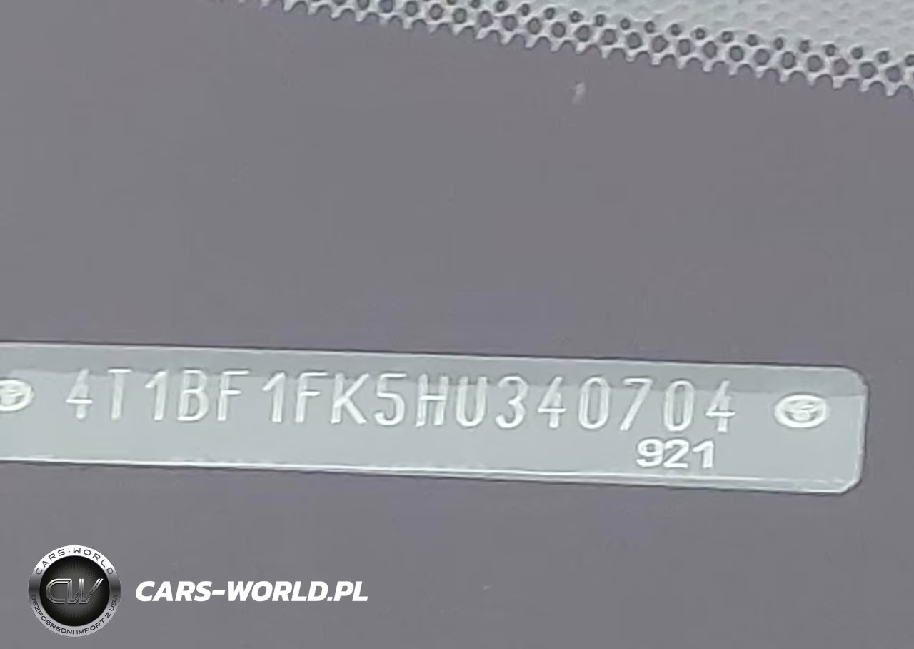 2017 Toyota Camry Se VIN:4T1BF1FK5HU340704 - 17