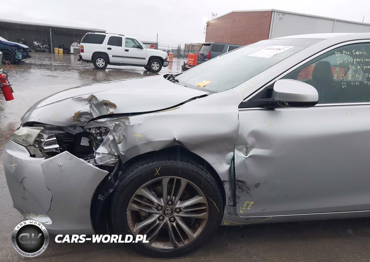 2017 Toyota Camry Se VIN:4T1BF1FK5HU340704 - 18