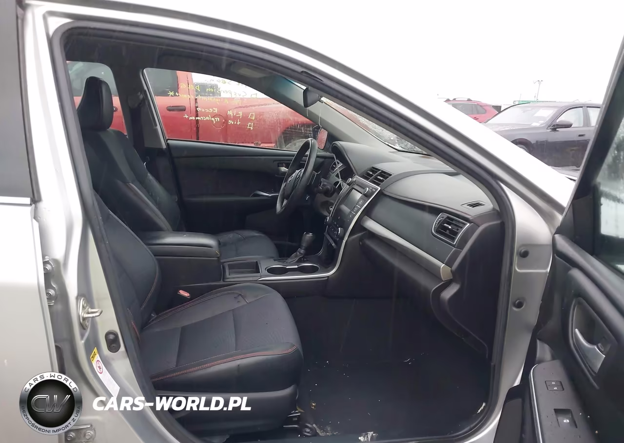 2017 Toyota Camry Se VIN:4T1BF1FK5HU340704 - 5