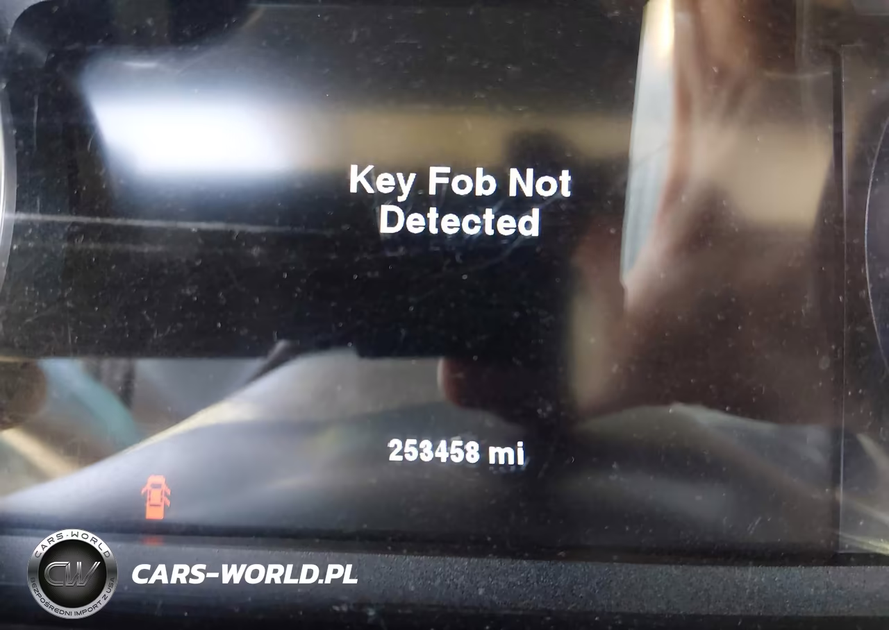 2014 Ram 1500 Laramie VIN:1C6RR6NM7ES474770 - 14