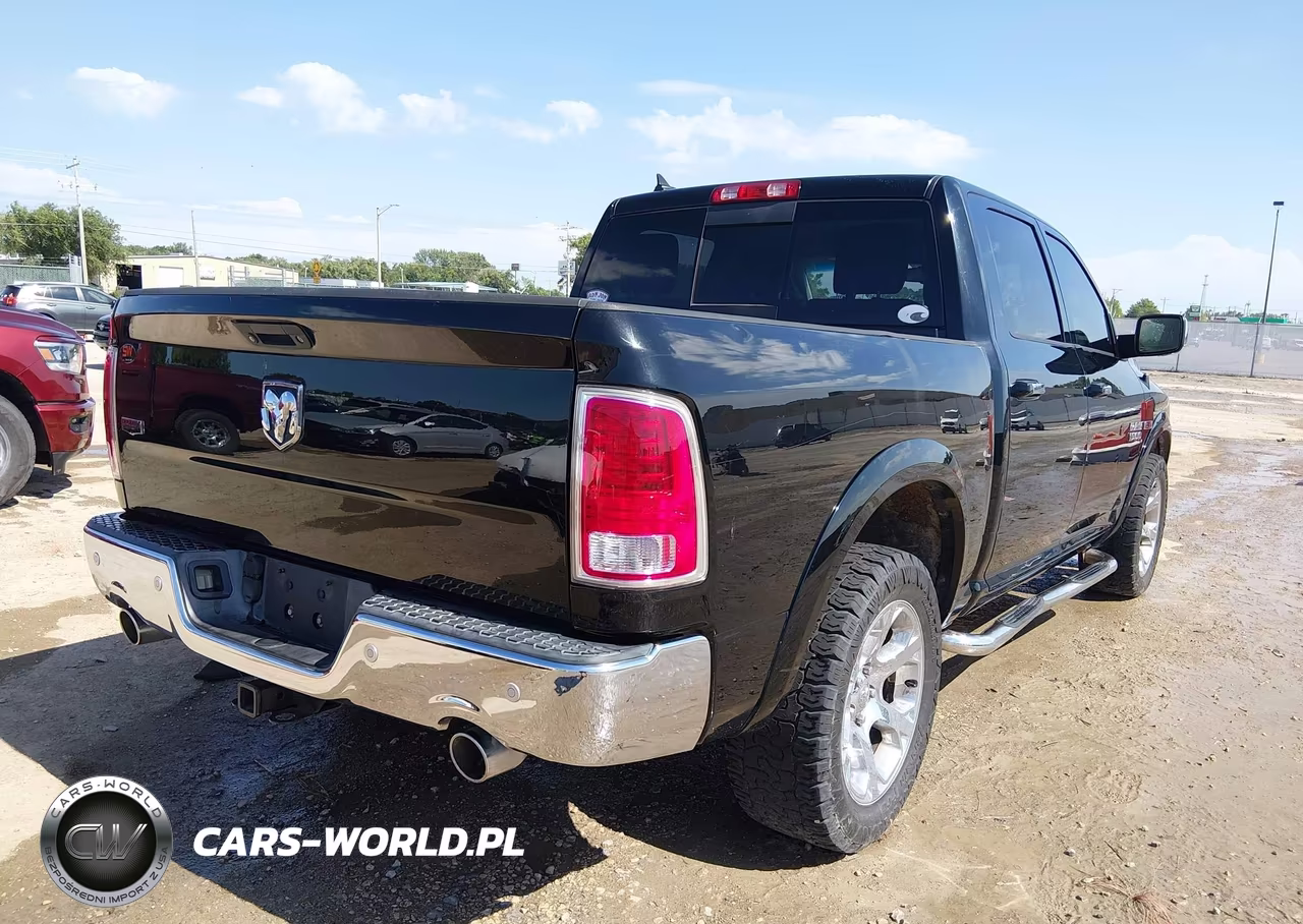 2014 Ram 1500 Laramie VIN:1C6RR6NM7ES474770 - 4