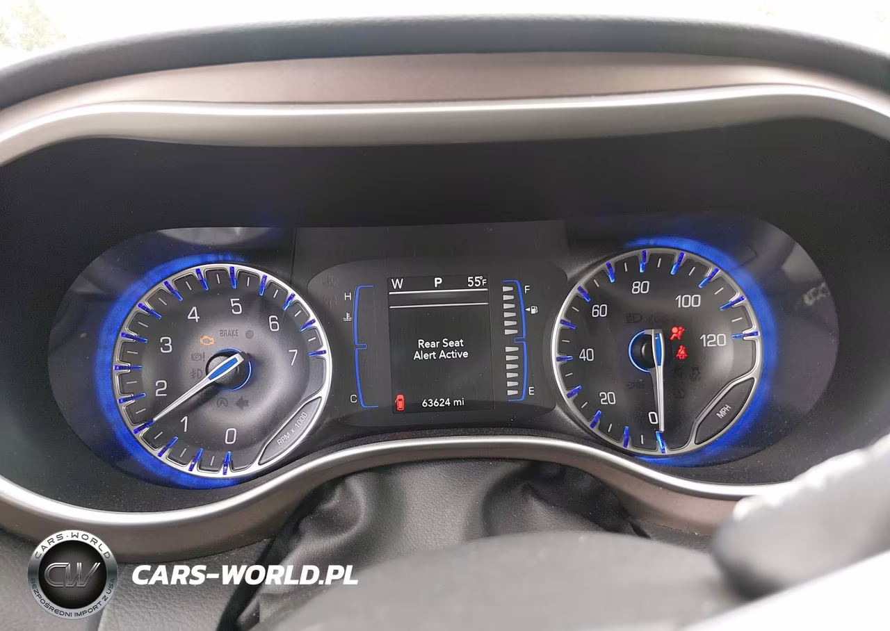 2023 Chrysler Voyager Lx VIN:2C4RC1CG5PR557628 - 7