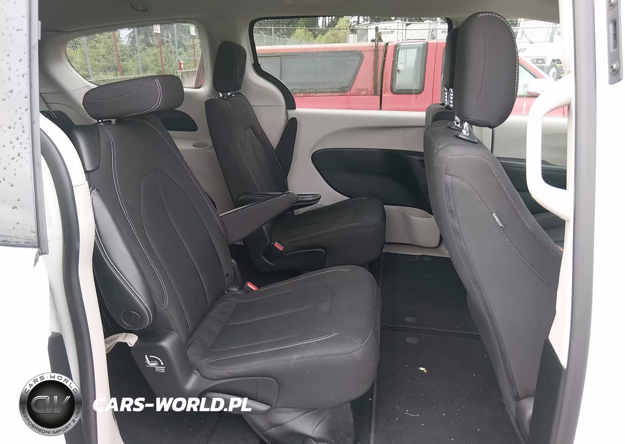 2023 Chrysler Voyager Lx VIN:2C4RC1CG5PR557628 - 8