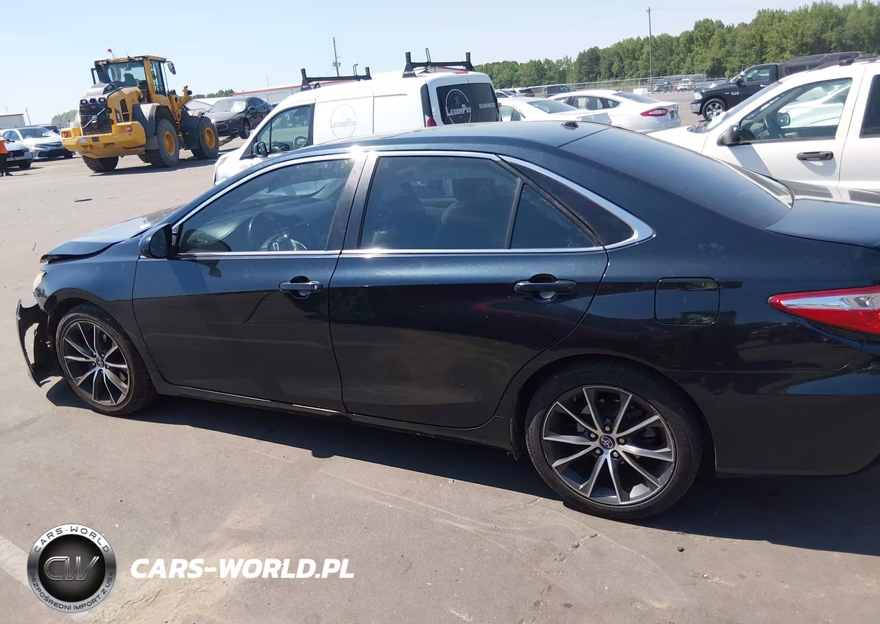2015 Toyota Camry Xse V6 VIN:4T1BK1FK7FU028473 - 14