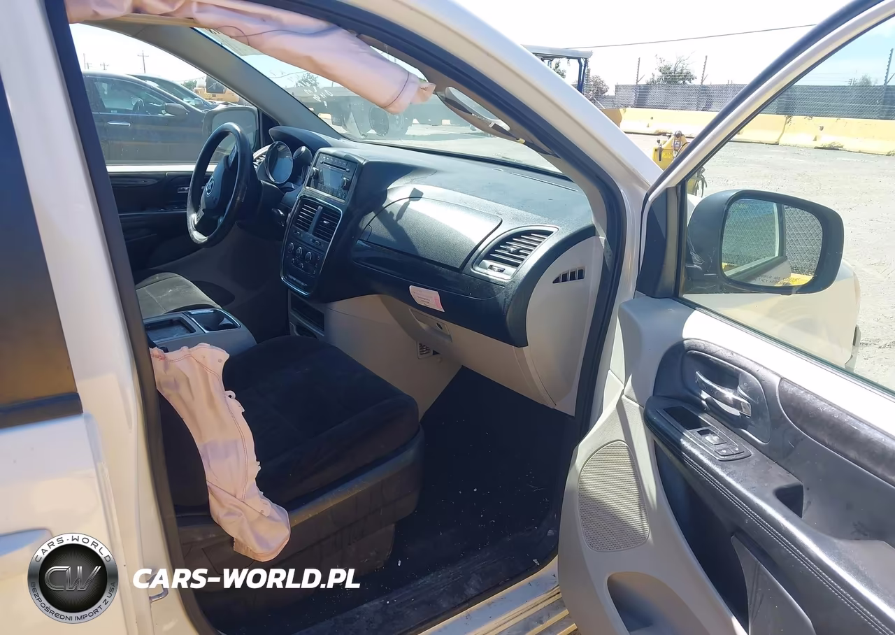 2013 Dodge Grand Caravan Sxt VIN:2C4RDGCG5DR523930 - 5