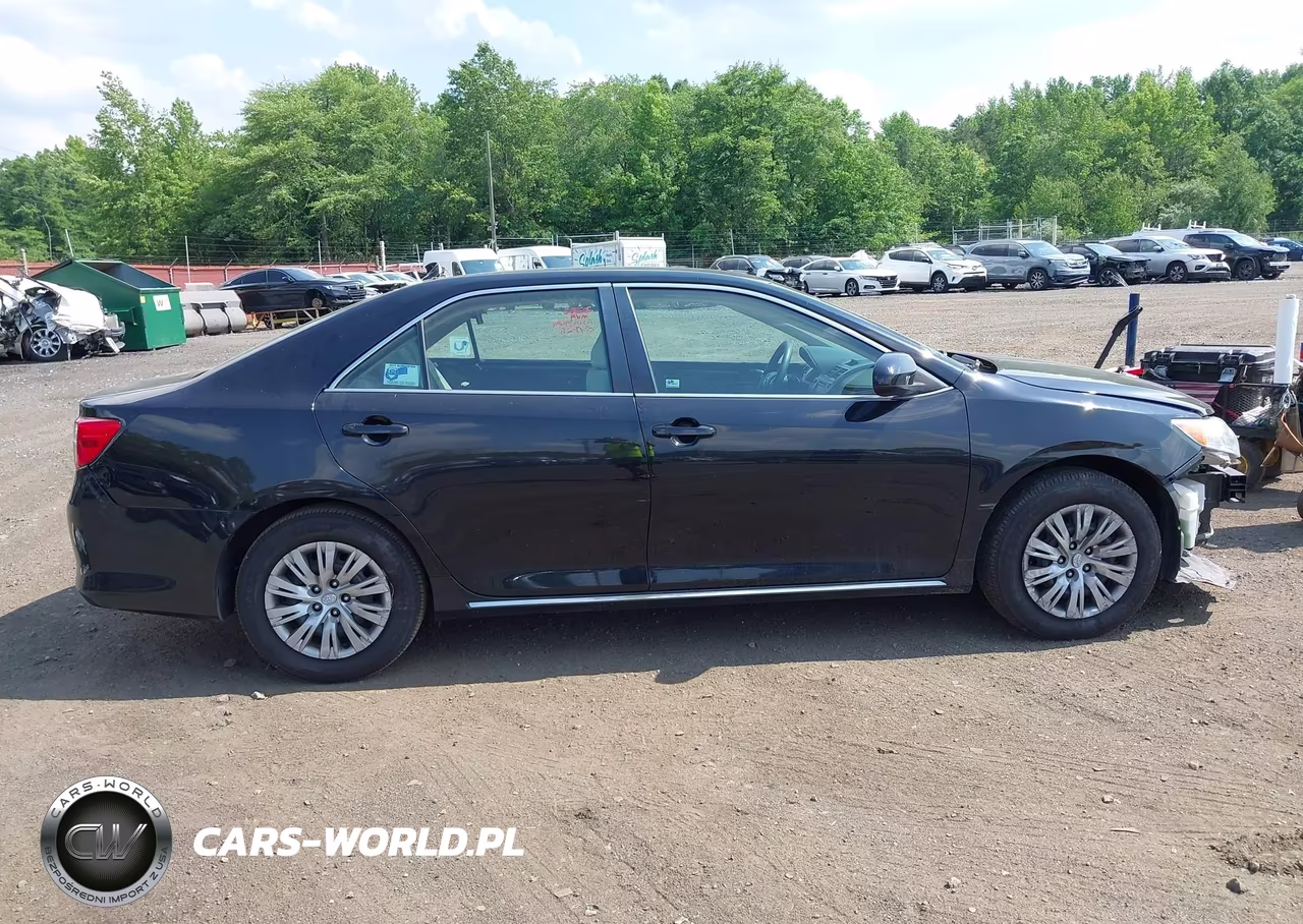 2013 Toyota Camry Le VIN:4T1BF1FK0DU296976 - 14