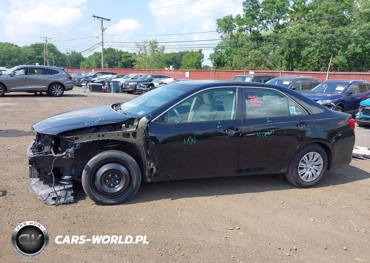 2013 Toyota Camry Le VIN:4T1BF1FK0DU296976 - 18