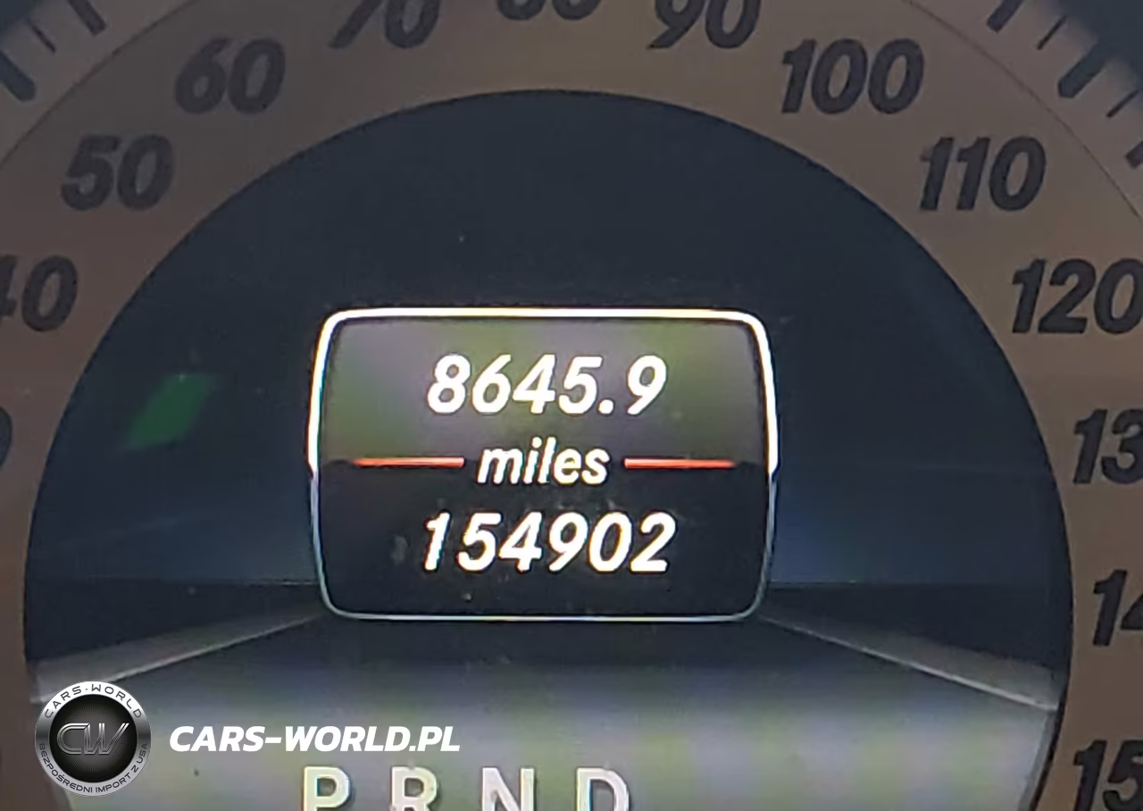2013 Mercedes-Benz C 300 Luxury 4Matic VIN:WDDGF8AB1DG137981 - 16