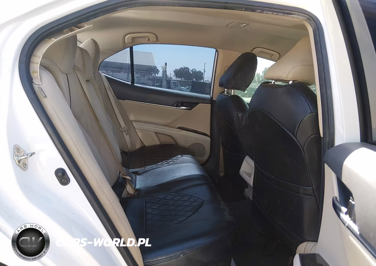 2019 Toyota Camry Hybrid Le VIN:4T1B31HK1KU516712 - 8