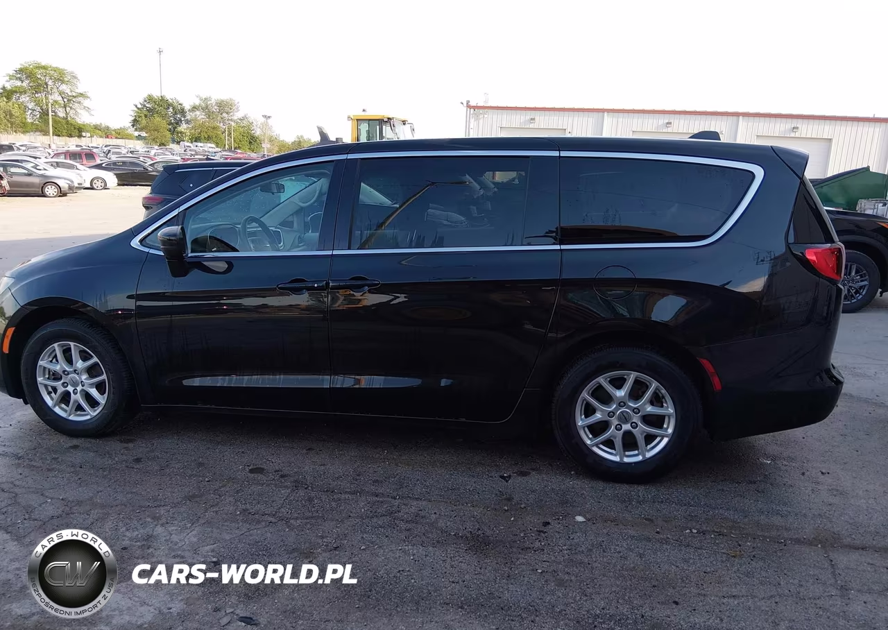 2022 Chrysler Voyager Lx VIN:2C4RC1CG2NR146670 - 19
