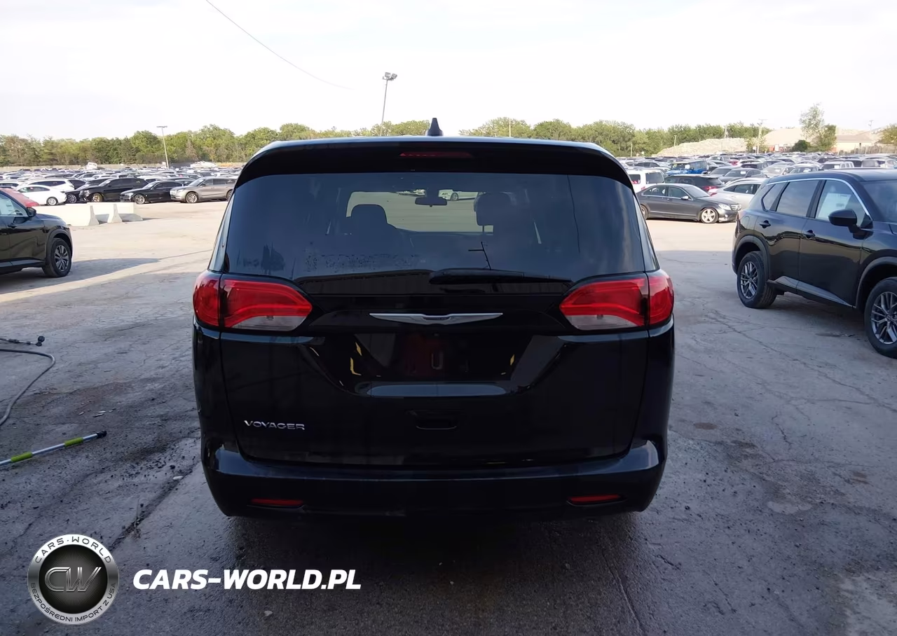 2022 Chrysler Voyager Lx VIN:2C4RC1CG2NR146670 - 21