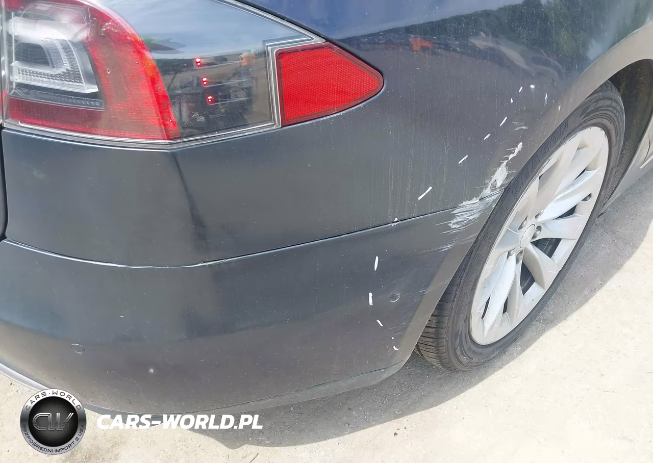 2014 Tesla Model S P85D VIN:5YJSA1H2XEFP65808 - 24