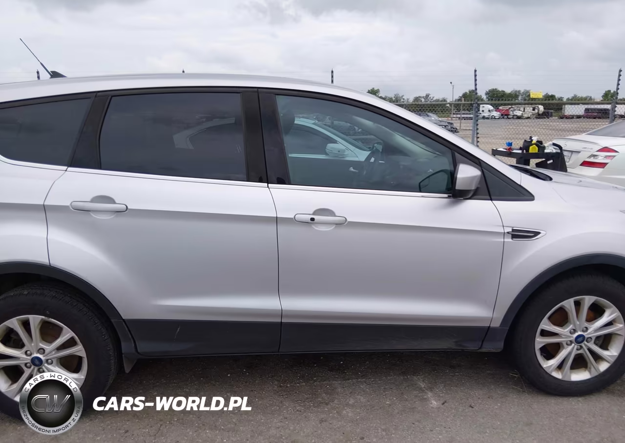 2019 Ford Escape Se VIN:1FMCU0GD0KUA88842 - 13