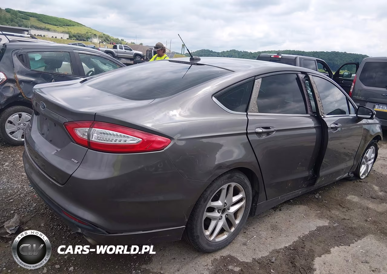 2013 Ford Fusion Se VIN:3FA6P0H74DR280184 - 4