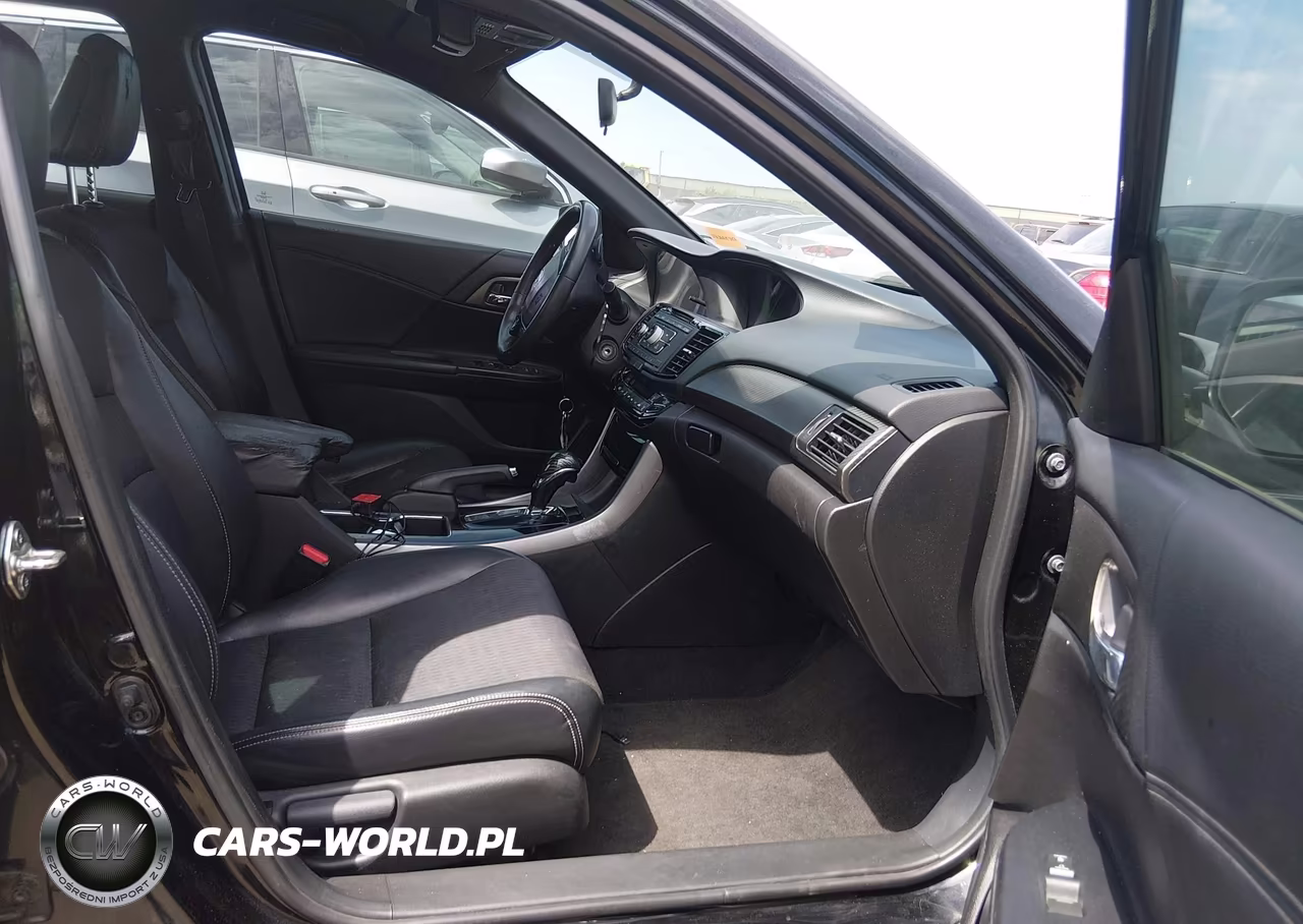 2016 Honda Accord Sport VIN:1HGCR2F58GA017605 - 5
