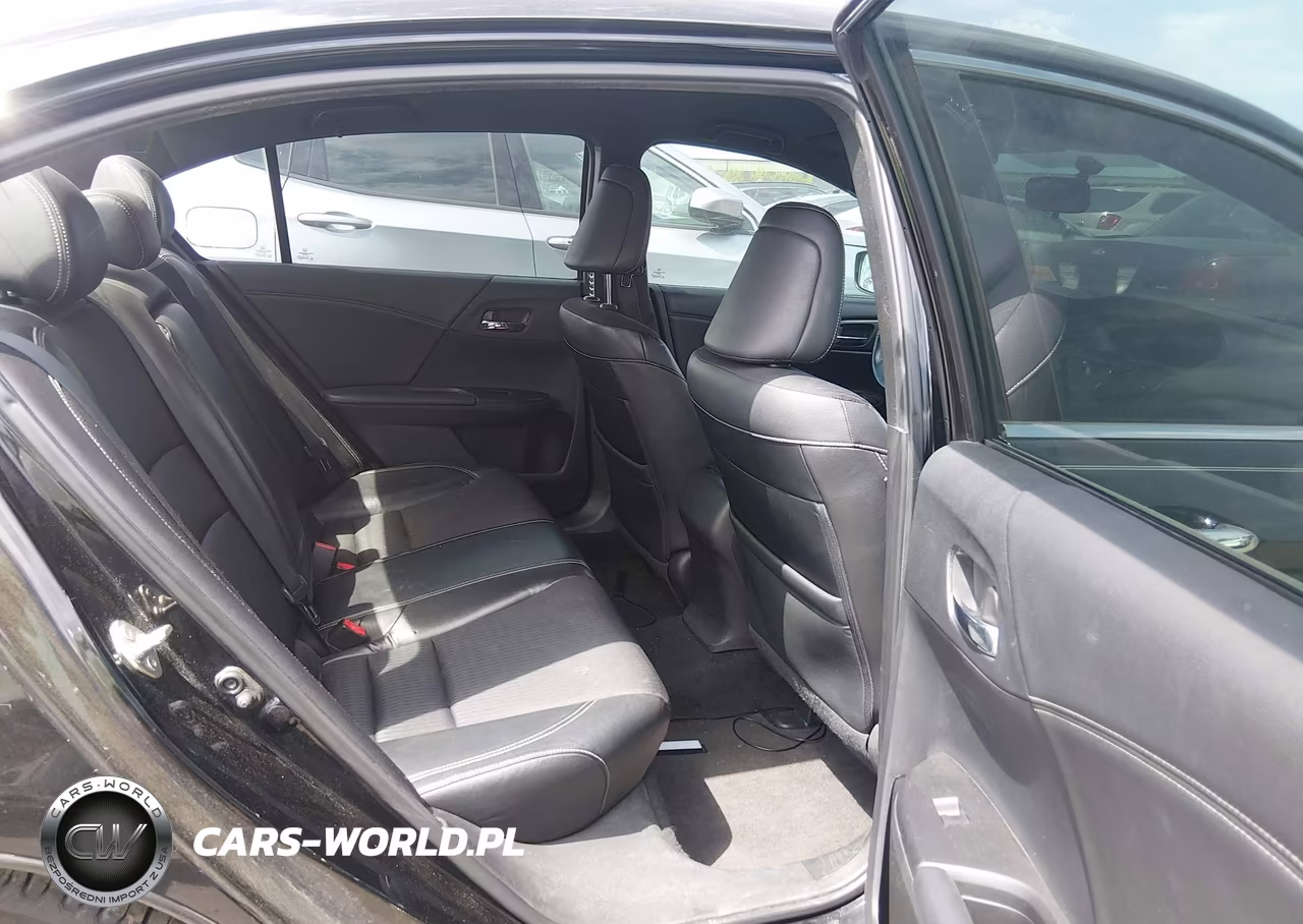 2016 Honda Accord Sport VIN:1HGCR2F58GA017605 - 8