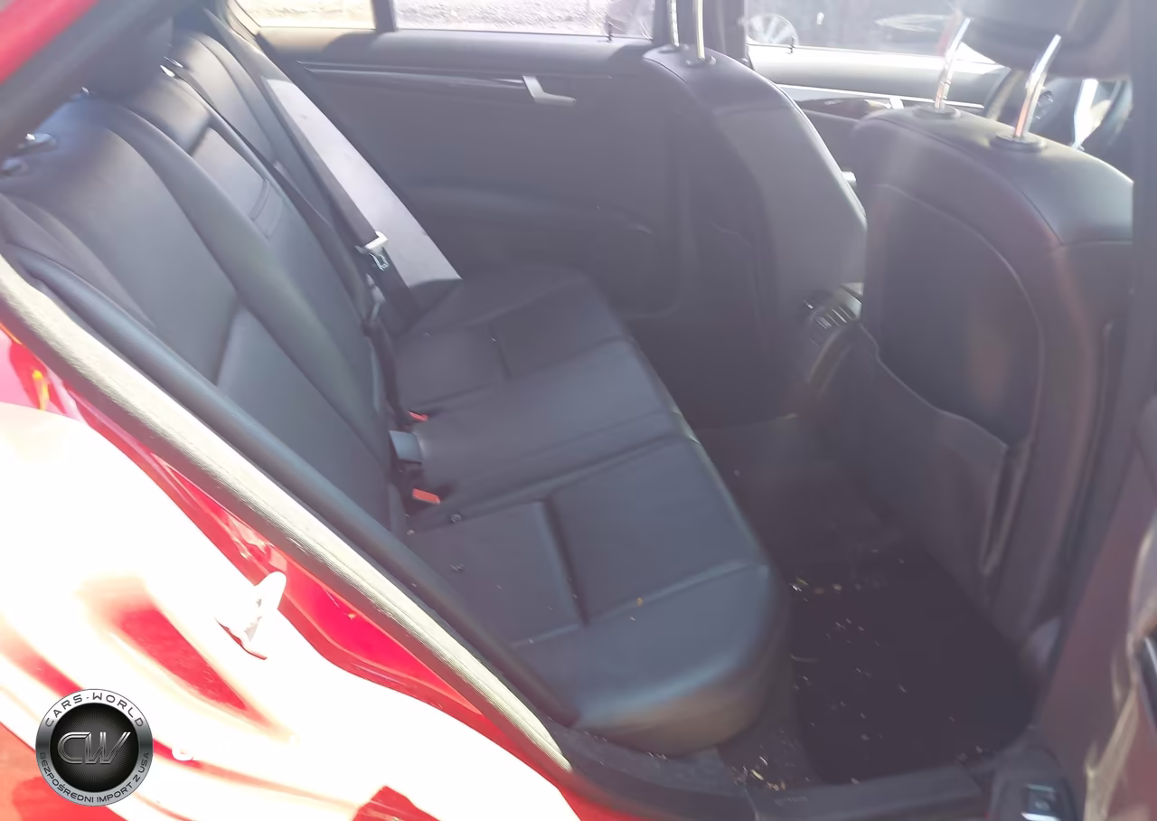 2014 Mercedes-Benz C 300 Sport 4Matic VIN:WDDGF8ABXER305056 - 8