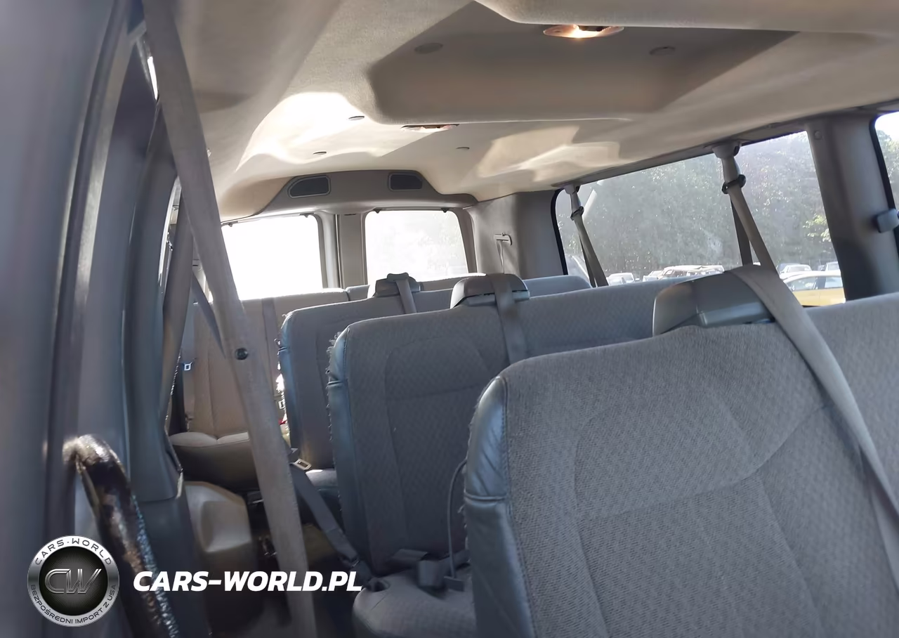 2016 Chevrolet Express 3500 Lt VIN:1GAZGPFG0G1162417 - 8