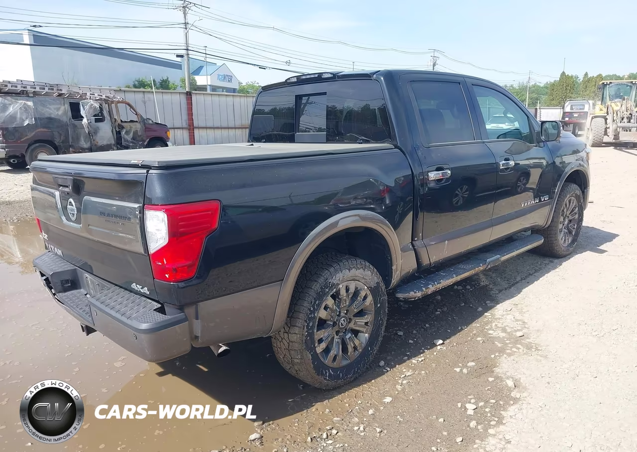 2018 Nissan Titan Platinum Reserve VIN:1N6AA1E55JN507229 - 4