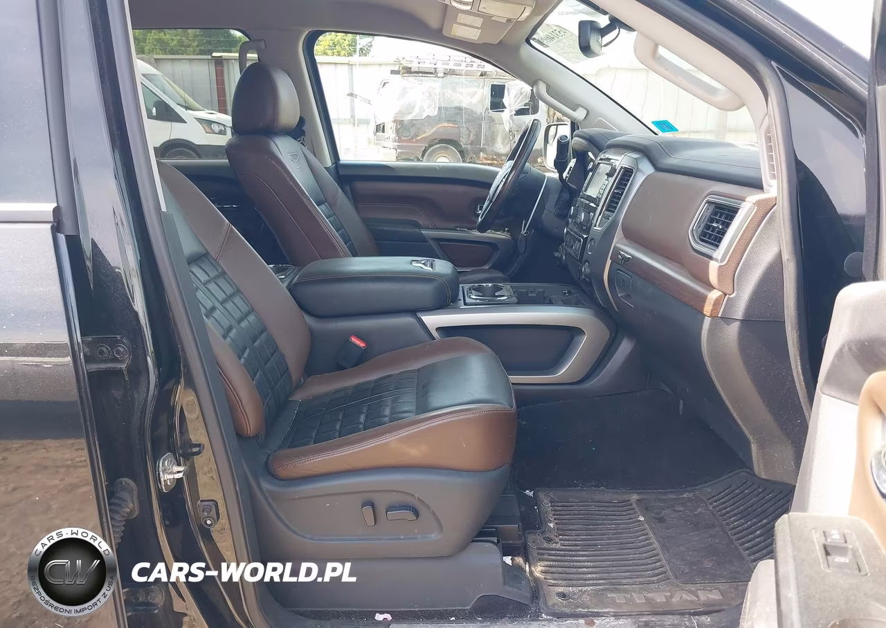 2018 Nissan Titan Platinum Reserve VIN:1N6AA1E55JN507229 - 5
